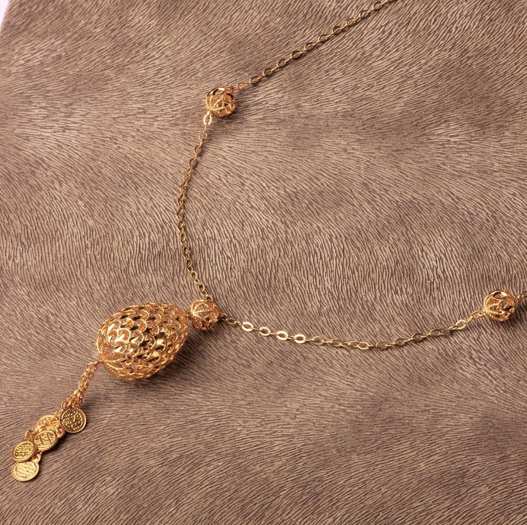 تعرف على تفسير رؤية العقد الذهب في المنام لابن سيرين