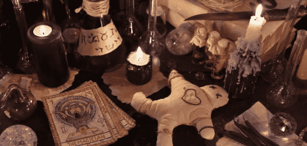 تفسير حلم اكتشاف سحر وفكه للعزباء لابن سيرين