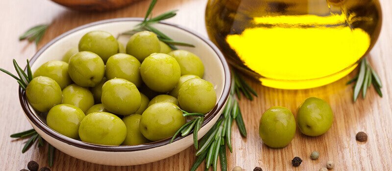 تعرف على تفسير حلم زيت الزيتون في المنام لابن سيرين