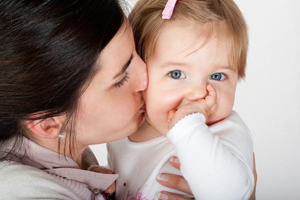 تفسير رؤية الطفلة الجميلة في المنام للمتزوجة