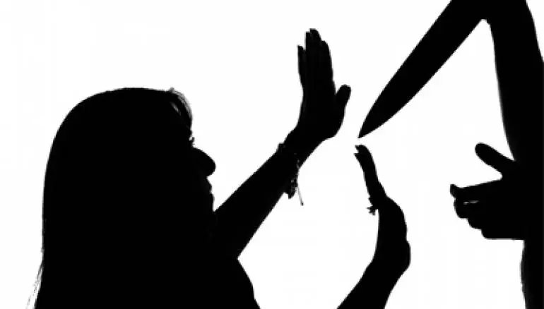 تفسير الطعن بالسكين في المنام لابن سيرين