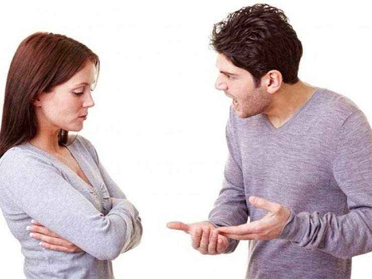 ما هو تفسير حلم الشجار مع الأقارب في المنام لابن سيرين