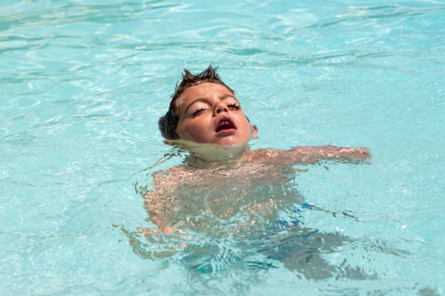 اهم تفسيرات رؤية الغرق في المنام للطفل لابن سيرين