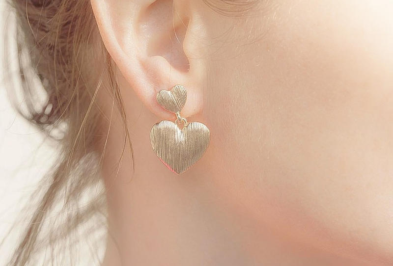 أهم تفسيرات رؤيا الحلق في المنام لابن سيرين