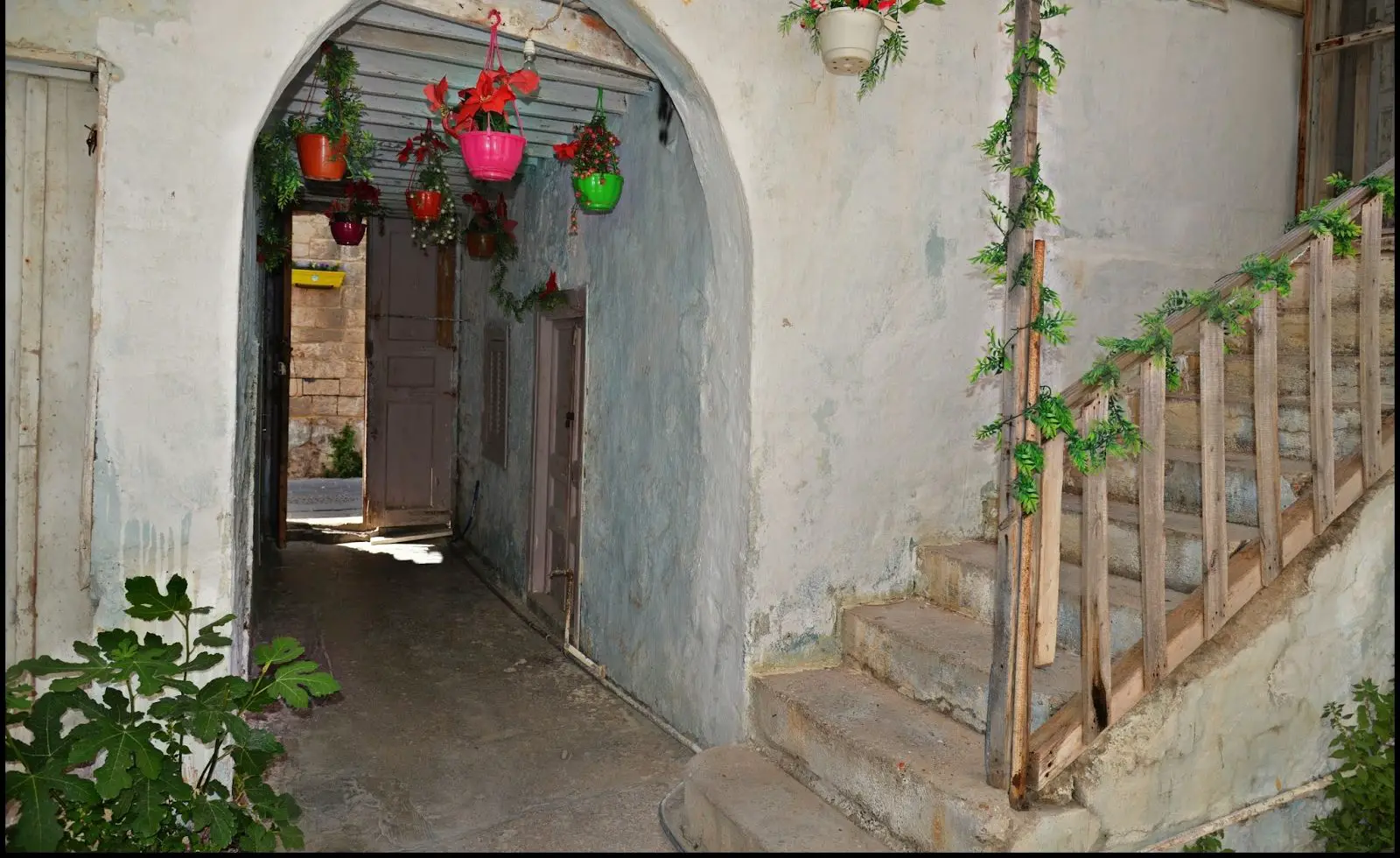 تفسير حلم الانتقال إلى بيت قديم مع الأهل لابن سيرين