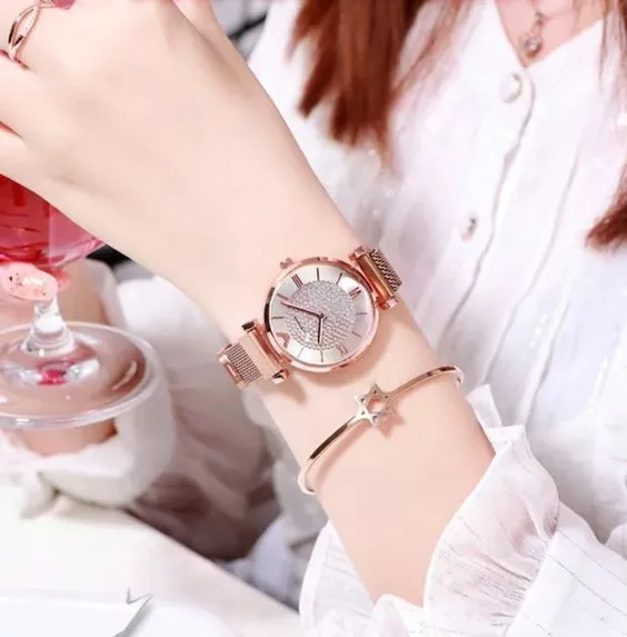 تفسير رؤية ساعة اليد في المنام لابن سيرين