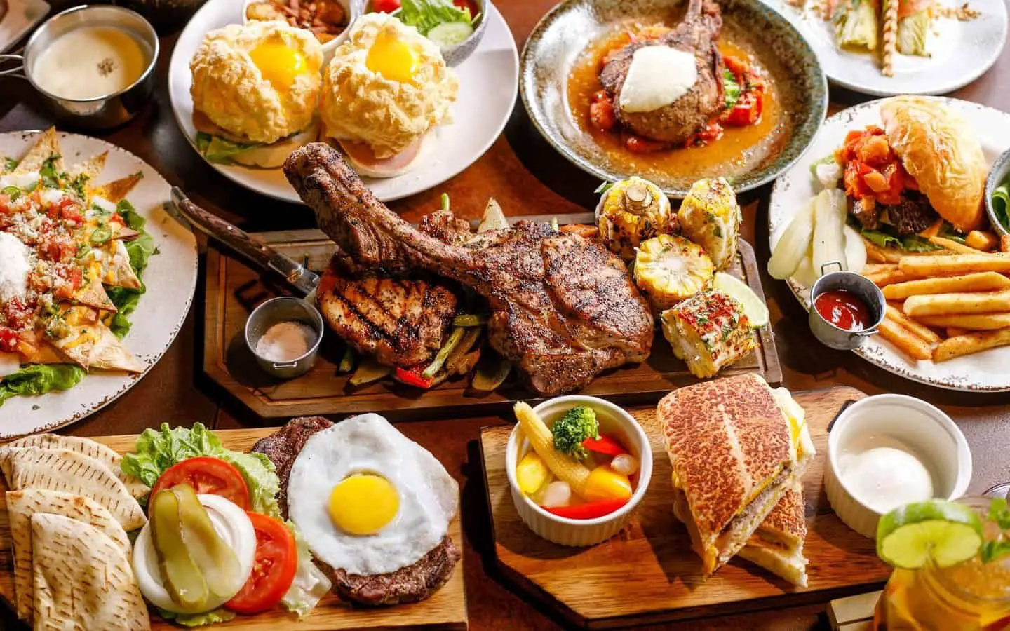 تأويلات ابن سيرين لرؤية اكل الطعام في المنام للمتزوجة