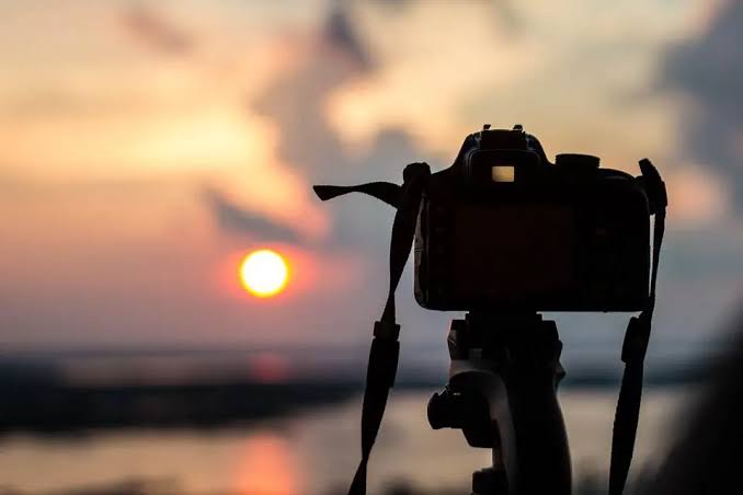 تفسير حلم شخص يصورني بالجوال بدون علمي لكبار العلماء