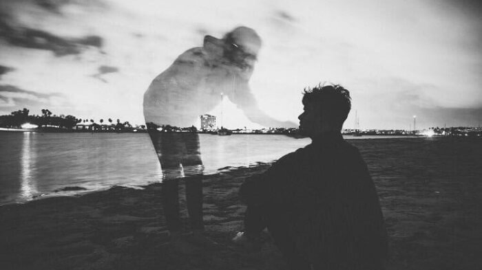 اهم 20 تفسير لرؤية الأم المتوفية في المنام للمتزوجة لابن سيرين