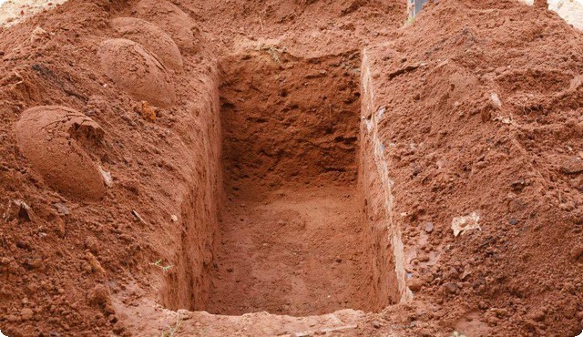 تفسير رؤية القبر الفارغ في المنام لابن سيرين