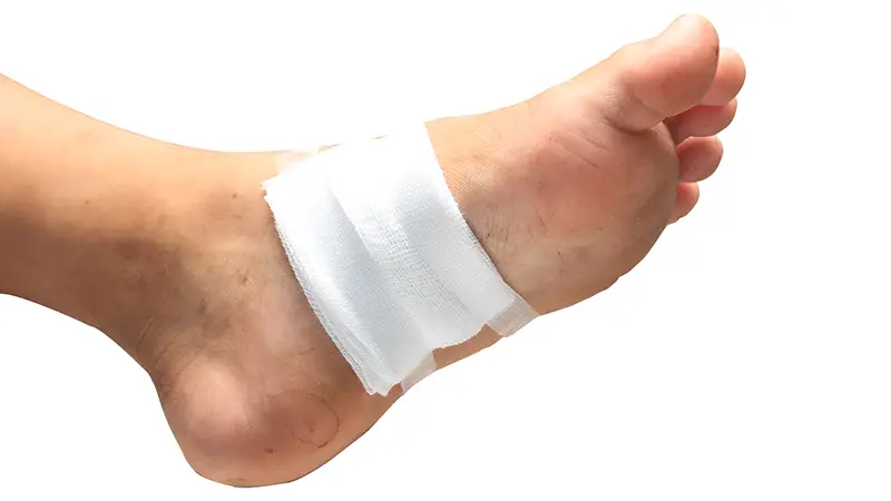 تأويلات ابن سيرين لتفسير حلم قطع الرجل للمرأة في المنام